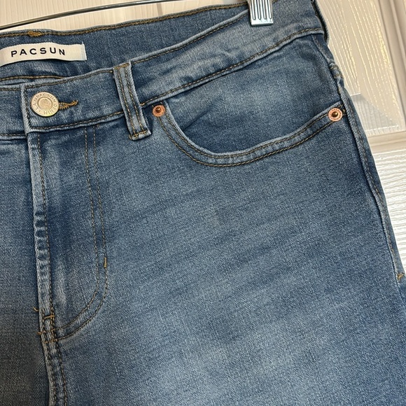 Pacsun men’s blue light wash stacked skinny jeans size 30 - Picture 5 of 12